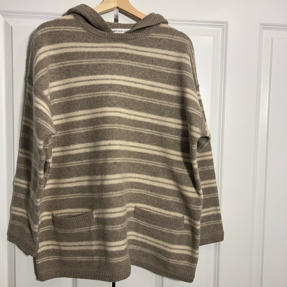 Jones New York Women's Hooded Sweater 100% lambswool